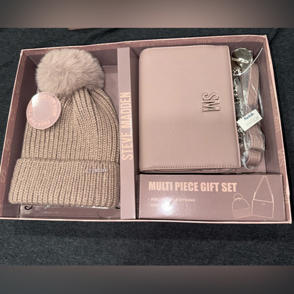 Steve Madden Gift Set